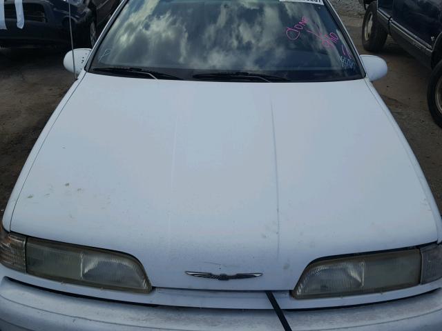 1FAPP6248PH156964 - 1993 FORD THUNDERBIR WHITE photo 7