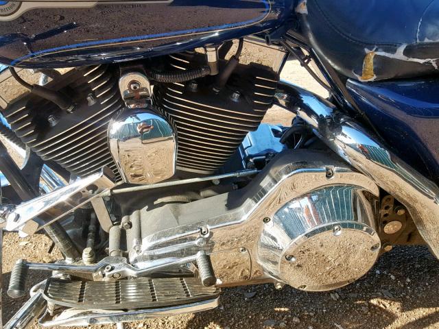 1HD1FLW105Y675889 - 2005 HARLEY-DAVIDSON FLHTCUI SH BLUE photo 7