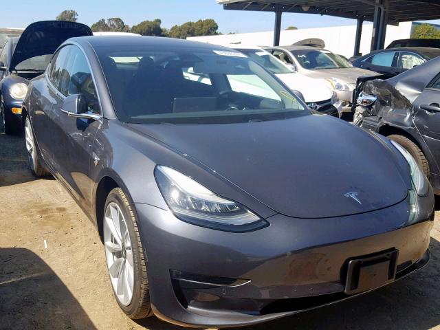 5YJ3E1EB2JF115748 - 2018 TESLA MODEL 3 GRAY photo 1