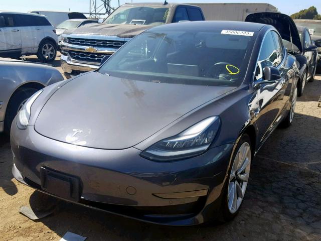 5YJ3E1EB2JF115748 - 2018 TESLA MODEL 3 GRAY photo 2