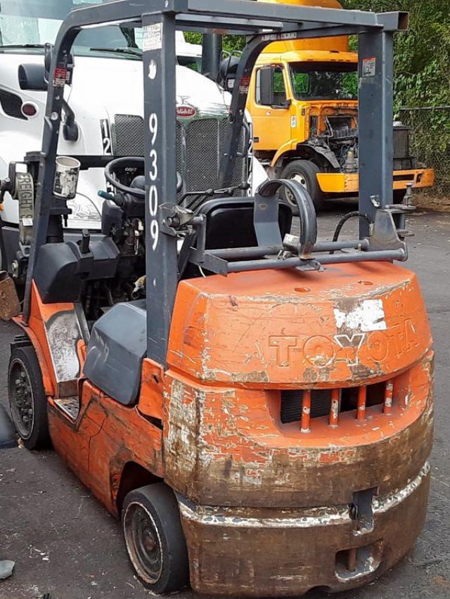 7FGCU2574810 - 2002 TOYOTA FORKLIFT UNKNOWN - NOT OK FOR INV. photo 3