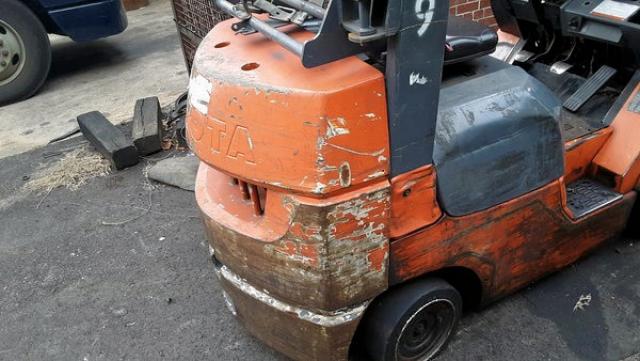 7FGCU2574810 - 2002 TOYOTA FORKLIFT UNKNOWN - NOT OK FOR INV. photo 7