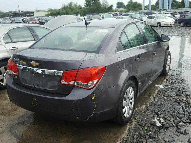 1G1PC5SH9B7126592 - 2011 CHEVROLET CRUZE LS GRAY photo 4