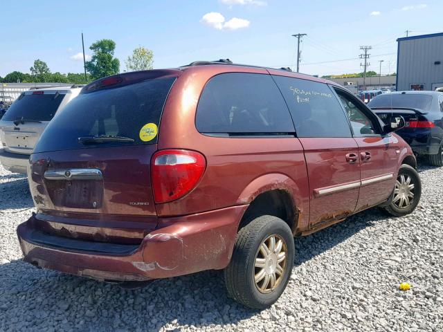 2A4GP54L07R185396 - 2007 CHRYSLER TOWN & COU RED photo 4