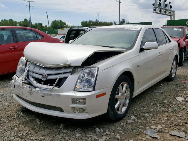 1G6DW677970137022 - 2007 CADILLAC STS WHITE photo 2