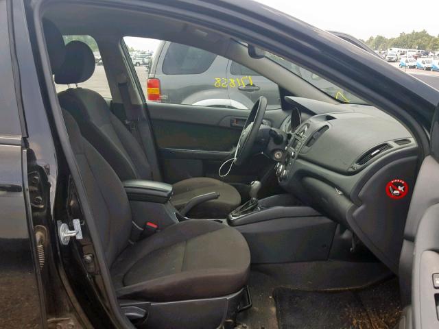 KNAFU4A26C5516227 - 2012 KIA FORTE EX BLACK photo 5