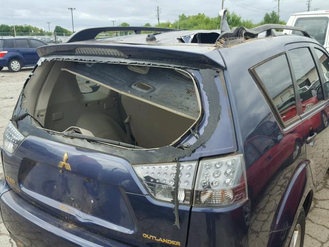 JA4MS31XX7U011836 - 2007 MITSUBISHI OUTLANDER GRAY photo 9