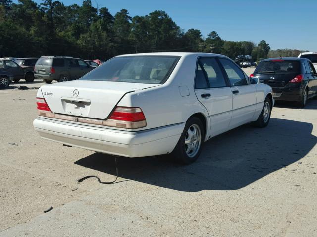 WDBGA32G7XA432174 - 1999 MERCEDES-BENZ S 320W WHITE photo 4