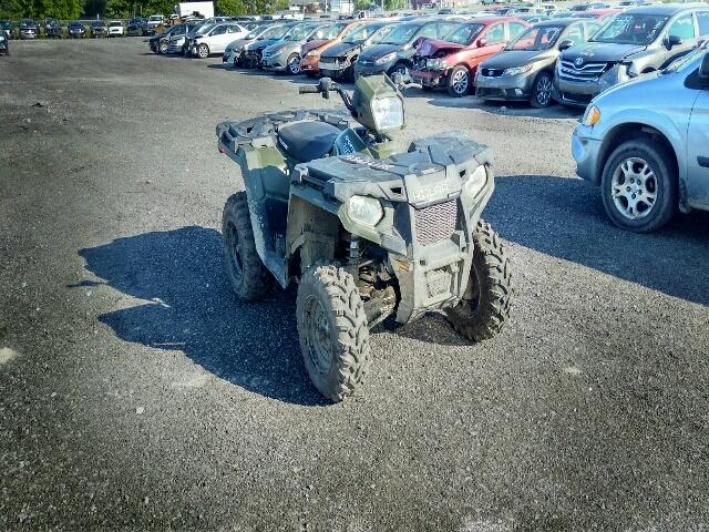 4XASEA504JA113770 - 2018 POLARIS SPORTSMAN GREEN photo 1