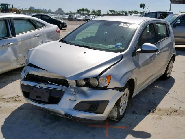 1G1JA6SH6D4102112 - 2013 CHEVROLET SONIC LS GRAY photo 2