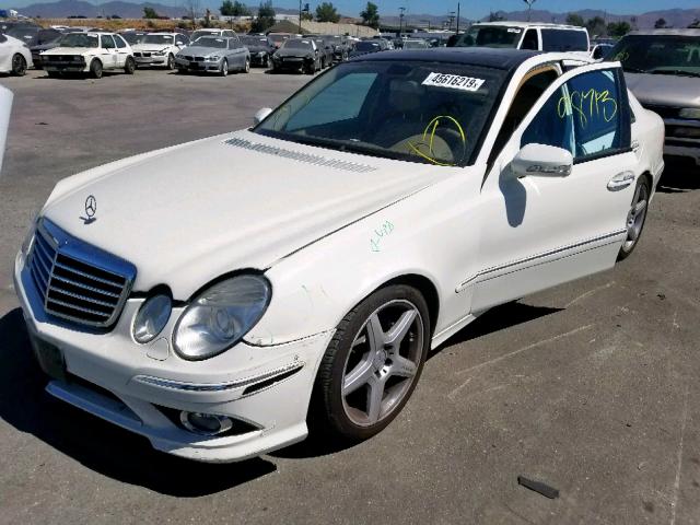 WDBUF56X79B418329 - 2009 MERCEDES-BENZ E 350 WHITE photo 2