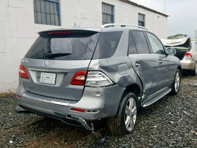 4JGDA5HB7DA175469 - 2013 MERCEDES-BENZ ML 350 4MA GRAY photo 4