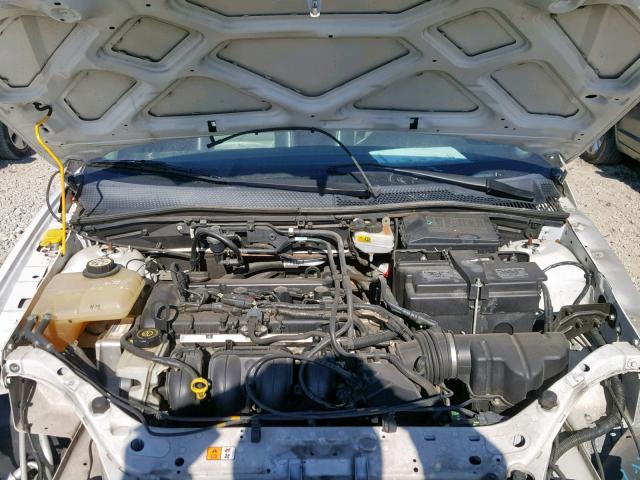 1FAHP37N57W182583 - 2007 FORD FOCUS ZX5 WHITE photo 7