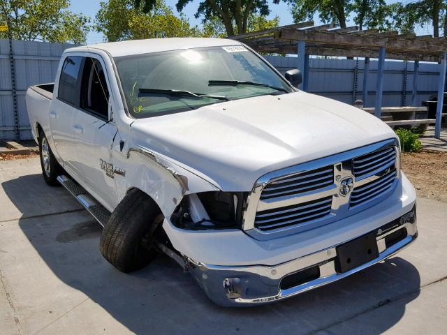 1C6RR6LT5KS563291 - 2019 RAM 1500 CLASS WHITE photo 1