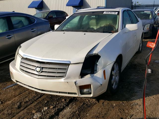 1G6DP567450149732 - 2005 CADILLAC CTS HI FEA WHITE photo 2