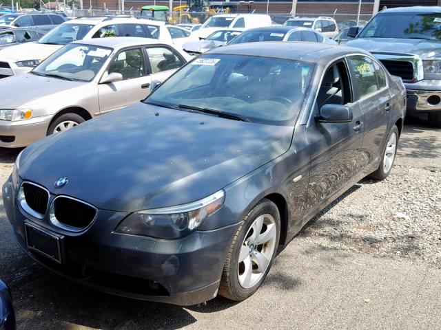 WBANE53546CK85477 - 2006 BMW 525 I GRAY photo 2