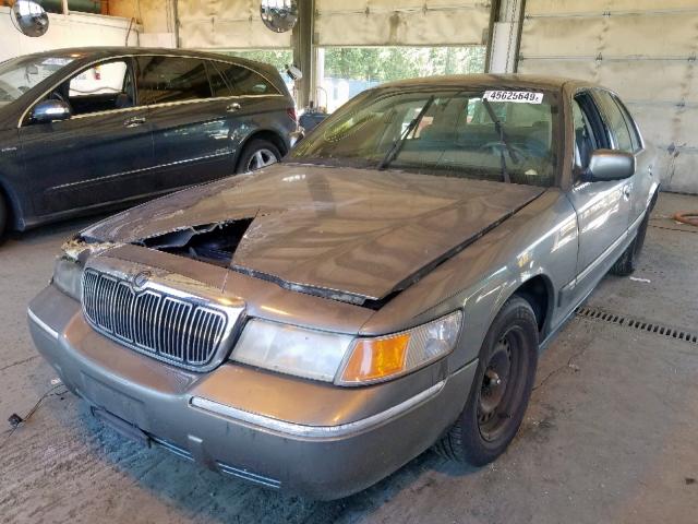 2MEFM74W9YX741927 - 2000 MERCURY GRAND MARQ GRAY photo 2