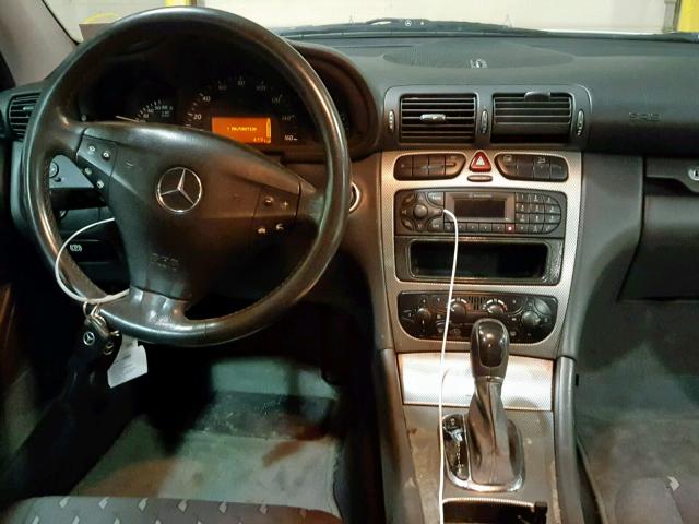 WDBRN47J02A273157 - 2002 MERCEDES-BENZ C 230K SPO SILVER photo 9