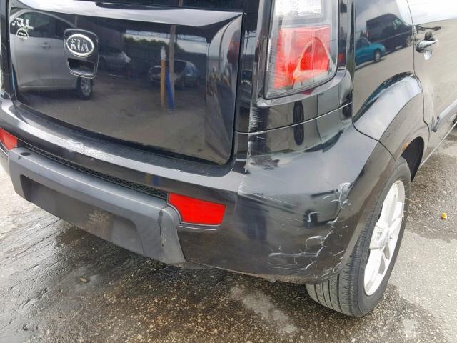 KNDJT2A22B7206440 - 2011 KIA SOUL BLACK photo 10