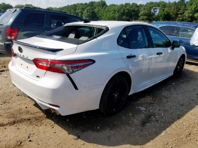 4T1B11HK2KU237372 - 2019 TOYOTA CAMRY L WHITE photo 4