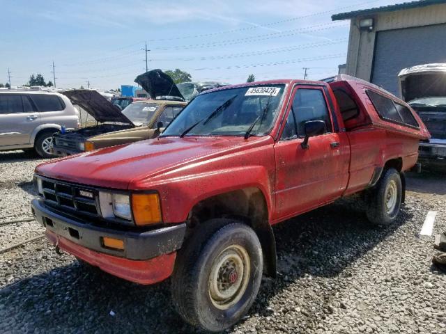 JT4RN64D4G5034674 - 1986 TOYOTA PICKUP RN6 RED photo 2