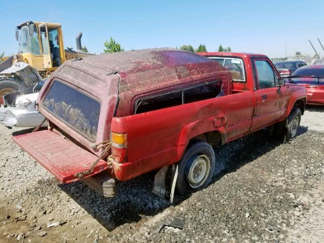 JT4RN64D4G5034674 - 1986 TOYOTA PICKUP RN6 RED photo 4