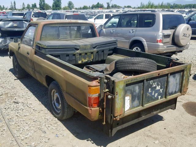 JT4RN50R6J0346575 - 1988 TOYOTA PICKUP 1/2 BROWN photo 3