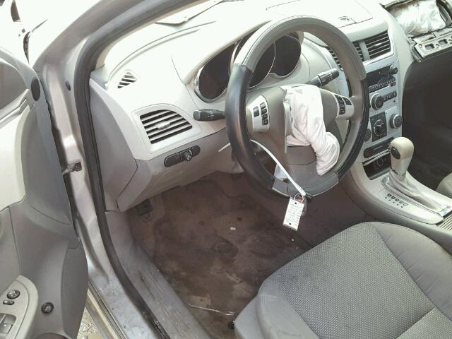 1G1ZB5E0XCF186406 - 2012 CHEVROLET MALIBU LS 银色 照片 9