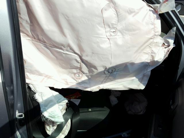 3TMAZ5CN8GM013956 - 2016 TOYOTA TACOMA DOU GRAY photo 5