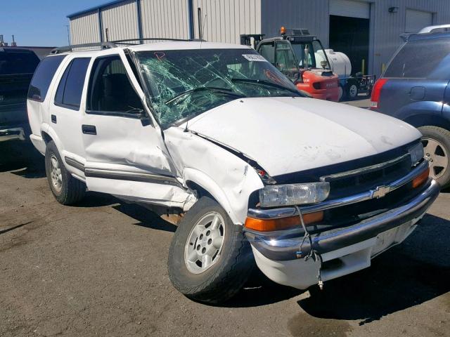 1GNDT13W1Y2120492 - 2000 CHEVROLET BLAZER WHITE photo 1