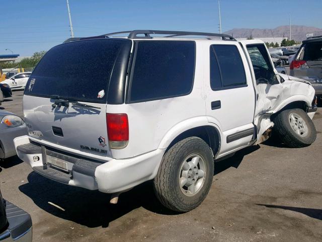 1GNDT13W1Y2120492 - 2000 CHEVROLET BLAZER WHITE photo 4