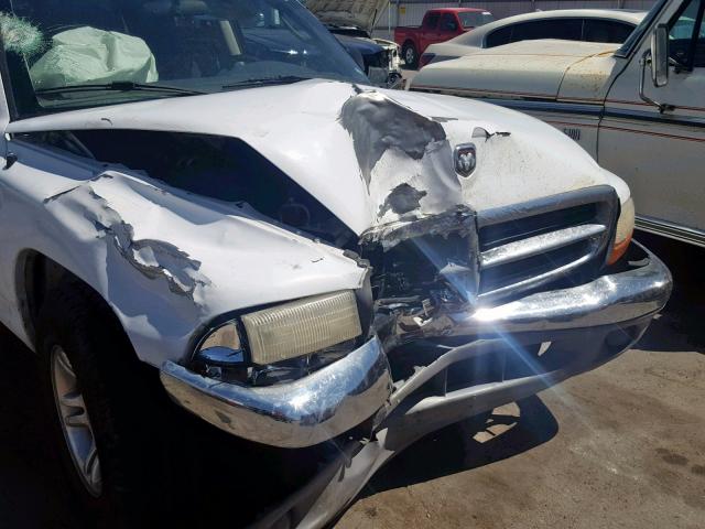 1B7GL2AN61S108415 - 2001 DODGE DAKOTA QUA WHITE photo 9