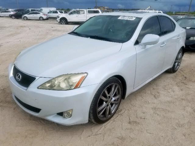 JTHBK262482069960 - 2008 LEXUS IS 250 SILVER photo 2