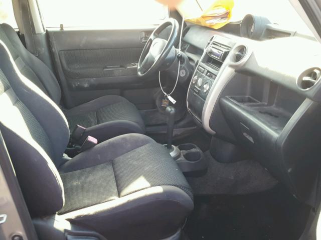 JTLKT324040151187 - 2004 TOYOTA SCION XB Сұр фото 5