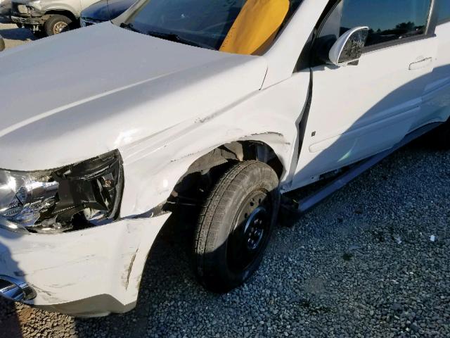 2CKDL63F466194360 - 2006 PONTIAC TORRENT WHITE photo 9