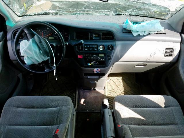 2HKRL18561H517800 - 2001 HONDA ODYSSEY LX SILVER photo 10