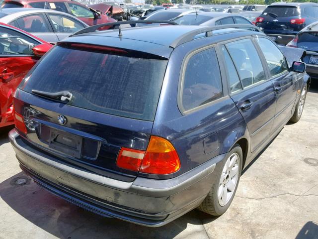 WBAAR3346YJM00108 - 2000 BMW 323 IT BLUE photo 4