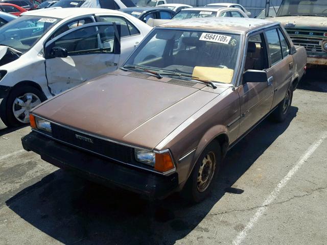 JT2TE72E7C0228669 - 1982 TOYOTA COROLLA DE BROWN photo 2