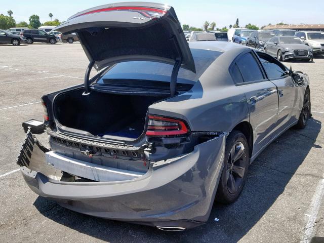 2C3CDXHG8JH125437 - 2018 DODGE CHARGER SX GRAY photo 4