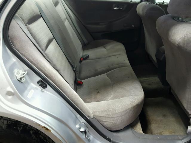 1HGCF86632A019047 - 2002 HONDA ACCORD VAL SILVER photo 6