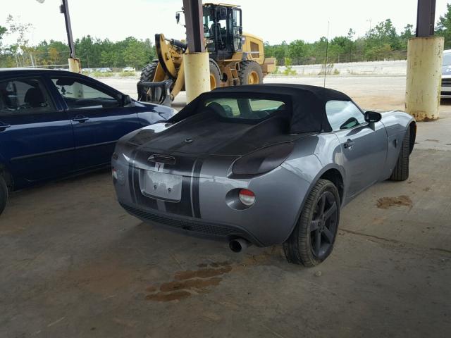 1G2MB33B46Y101809 - 2006 PONTIAC SOLSTICE SILVER photo 4