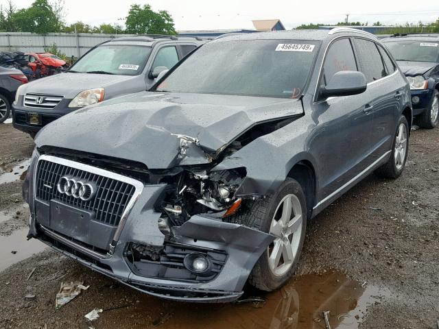 WA1LFAFP2CA008664 - 2012 AUDI Q5 PREMIUM SILVER photo 2