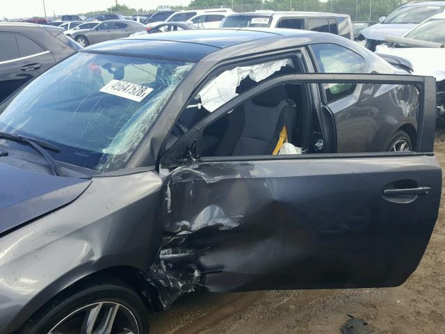 JTKJF5C78FJ002745 - 2015 TOYOTA SCION TC SILVER photo 9