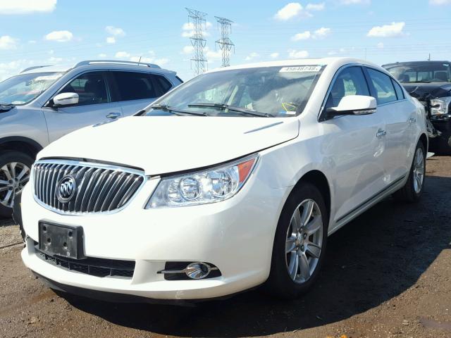 1G4GF5E31DF131742 - 2013 BUICK LACROSSE P WHITE photo 2