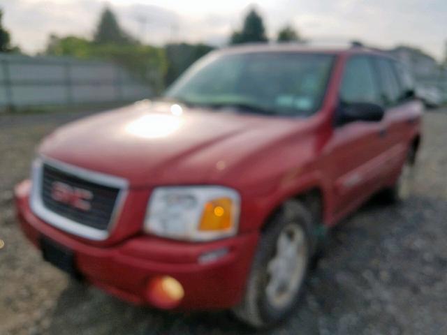 1GKDT13S922386098 - 2002 GMC ENVOY RED photo 2