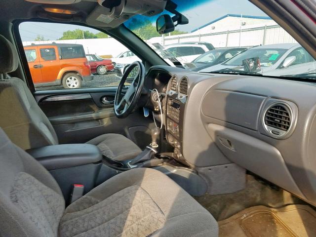 1GKDT13S922386098 - 2002 GMC ENVOY RED photo 5