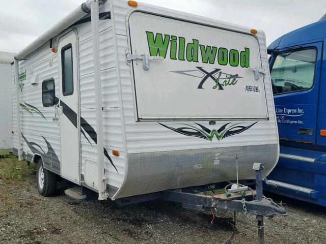 4X4TWD717AR340030 - 2010 WILD TRAILER WHITE photo 1