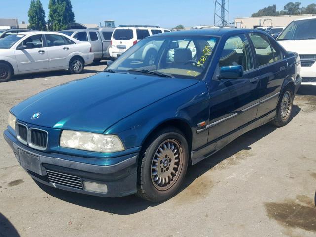 WBACD4328TAV40522 - 1996 BMW 328 I AUTO GREEN photo 2