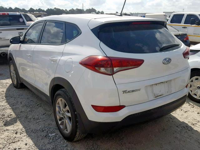 KM8J23A45HU468095 - 2017 HYUNDAI TUCSON SE WHITE photo 3