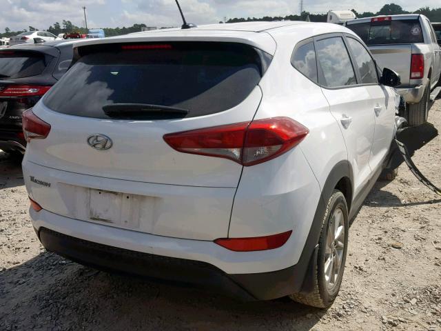 KM8J23A45HU468095 - 2017 HYUNDAI TUCSON SE WHITE photo 4